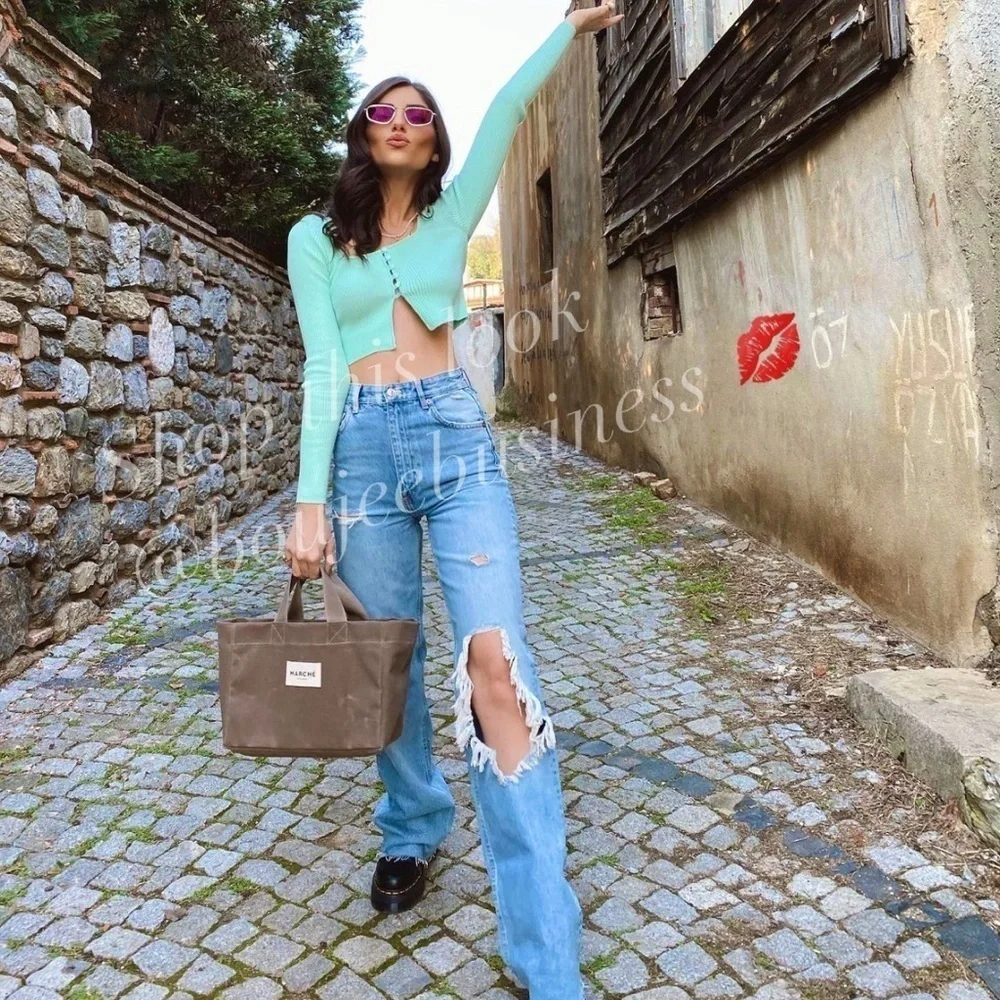 Zara straight neck